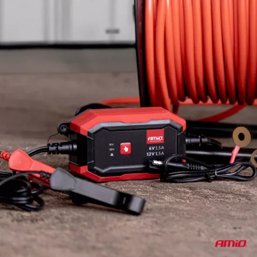 AMiO digitális akkumulátortöltő AGM GEL STD LiFePo4 max. 1,5A 6/12V (04526)