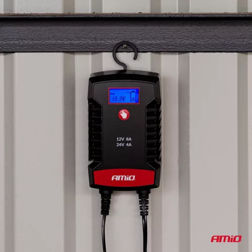 AMiO digitális akkumulátortöltő AGM GEL STD LiFePo4 max. 8A 12/24V PRO kampó (04533)
