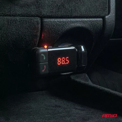 AMiO autós FM-transzmitter 2×USB-A 12V 24V (04650)