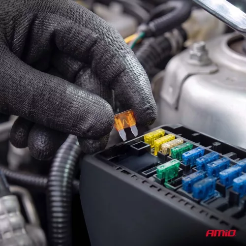 AMiO autós késes biztosítékok MINI 3 db 5A (05096)