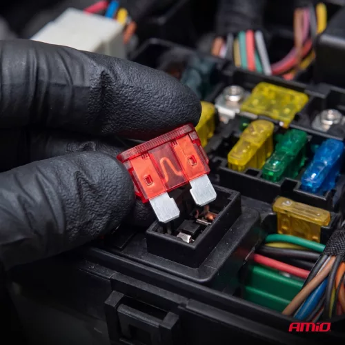 AMiO autós késes biztosítékok STANDARD 3 db 10A (05105)
