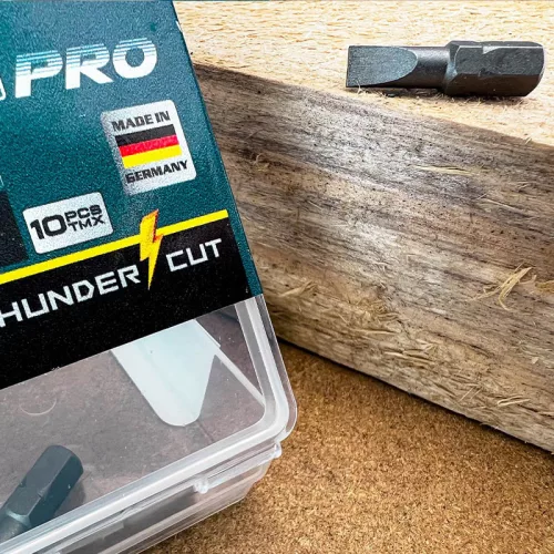 BORMANN Pro 10 részes csavarhúzó bit készlet  0,8x5,5 25mm 10 db (BHT3504)