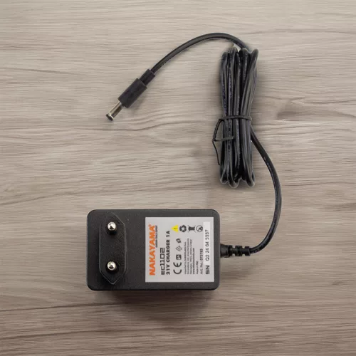 NAKAYAMA 21V töltő 1a alkalmas ec1050, ec1100, ec1200, ec1250 (EC1102)