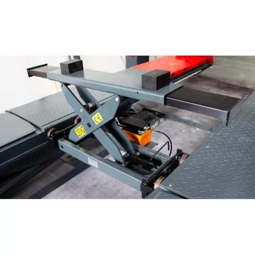 KROFtools Pneumatikus hidraulikus középső emelő négyoszlopos autóemelőhöz, 2 t, 230–580 mm (9828)