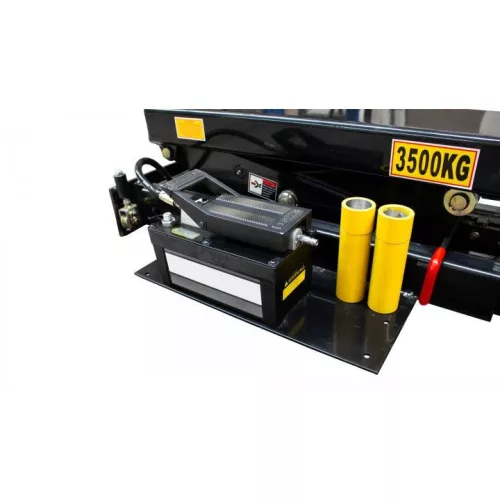 KROFtools 3,5 tonnás görgős emelő, 4 oszlopos emelő (9843)