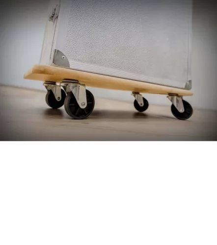 Mannesmann Bútorszállító görgős lap 200 kg, MDF lappal, 57,5 × 29 cm (M00970)