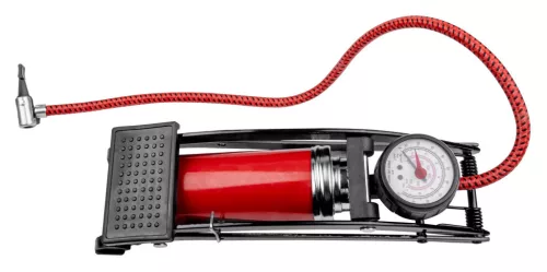 Mannesmann Lábpumpa manométerrel autóhoz és kerékpárhoz, 600 mm tömlővel, adapterkészlettel (M  001-T-PR.)
