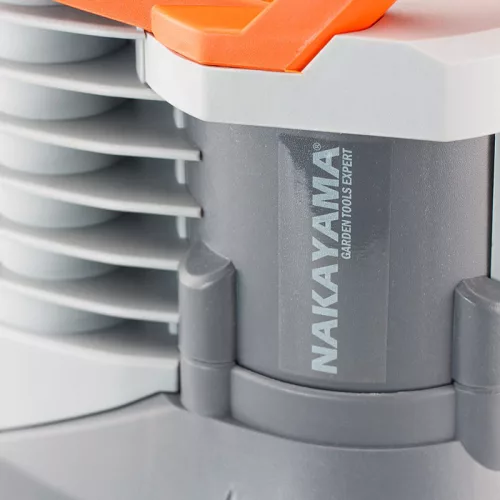 NAKAYAMA PRO Úszókapcsolós merülő tisztavíz-szivattyú 750 W, 13500 l/h, 5 mm szemcseméretig (NP1070)