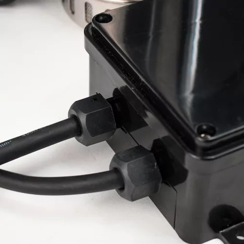 NAKAYAMA PRO Mélykúti búvárszivattyú vezérlőkapcsolóval, 1200 W, 4500 l/h (NP1190)