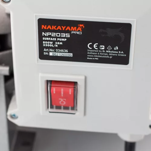 NAKAYAMA PRO Vízszivattyú öntözéshez és ház körüli vízellátáshoz 800 W, 3500 l/óra, 38 m emelőmagasság, önfelszívó (NP2035)