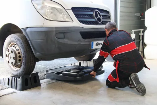 DRAKKAR mobil olajleeresztő tálca fogantyúval, állítva tárolható, 30 l (56777)