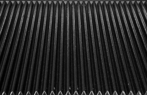 YATO Elektromos bordázott panini kontaktgrill öntöttvas sütőlapokkal, 2200 W, 50–300 °C (YG-04557)