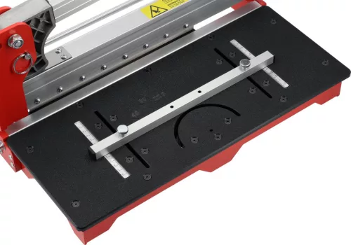 YATO Laminált- és vinyl padlóvágó 300 mm, max. 16 mm vastagsághoz, 0–90° szögvágással (YT-37305)