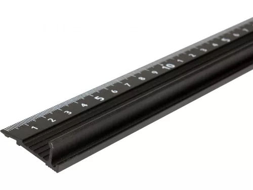 YATO VONALZÓ 200 MM VÉDŐPROFILLAL (YT-70725)