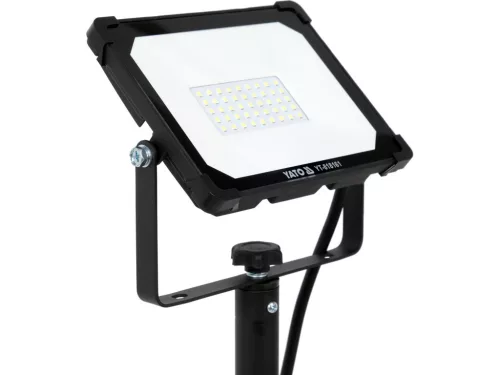 YATO LED reflektor állvánnyal, 30 W, 2850 lm, IP65, 0,59–1,22 m (YT-818161)