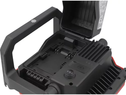 YATO Akkumulátoros reflektor 18V, 6000 L  (YT-829600)