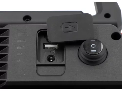 YATO Akkumulátoros reflektor 18V, 6000 L  (YT-829600)
