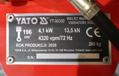 YATO Úthenger vibrációs tömörítéssel, 266 kg, 600 mm, 13,5 kN, Loncin benzinmotorral (YT-90350)